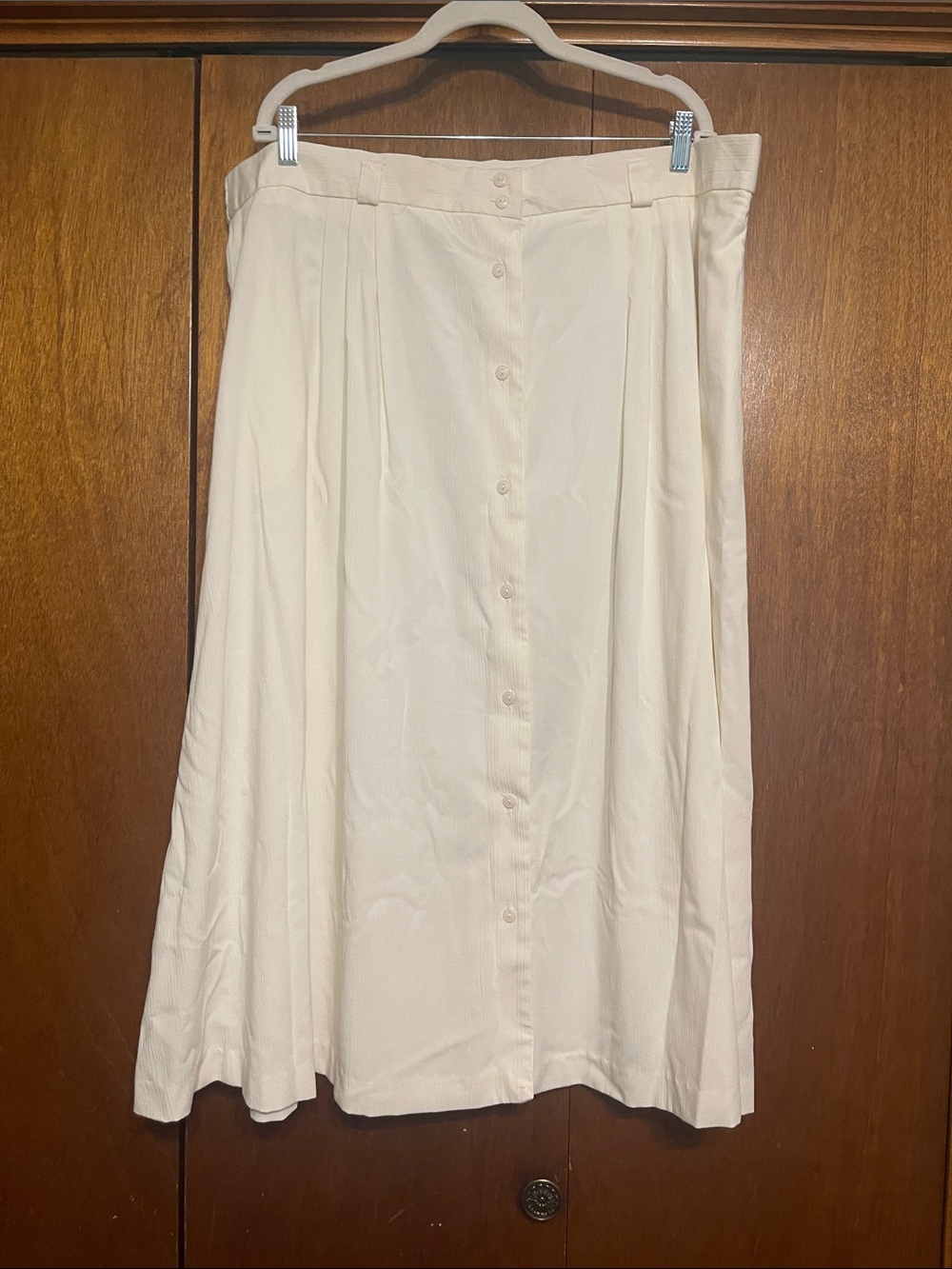 Worthington Woman 24W Vintage Classic Cream Button-Front Midi Skirt w/ Pleats
